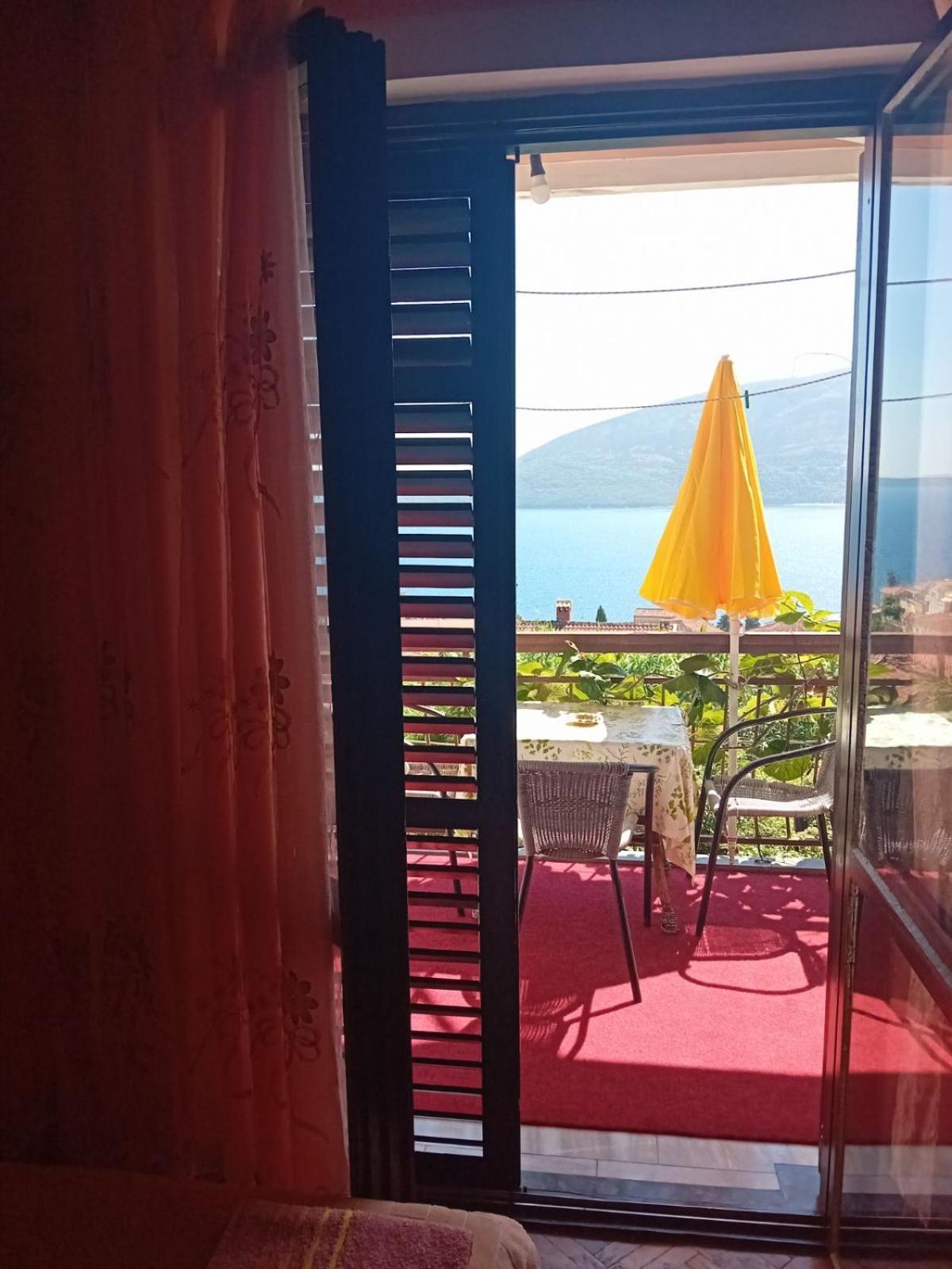 Guest House Cinderella Herceg Novi Exterior photo