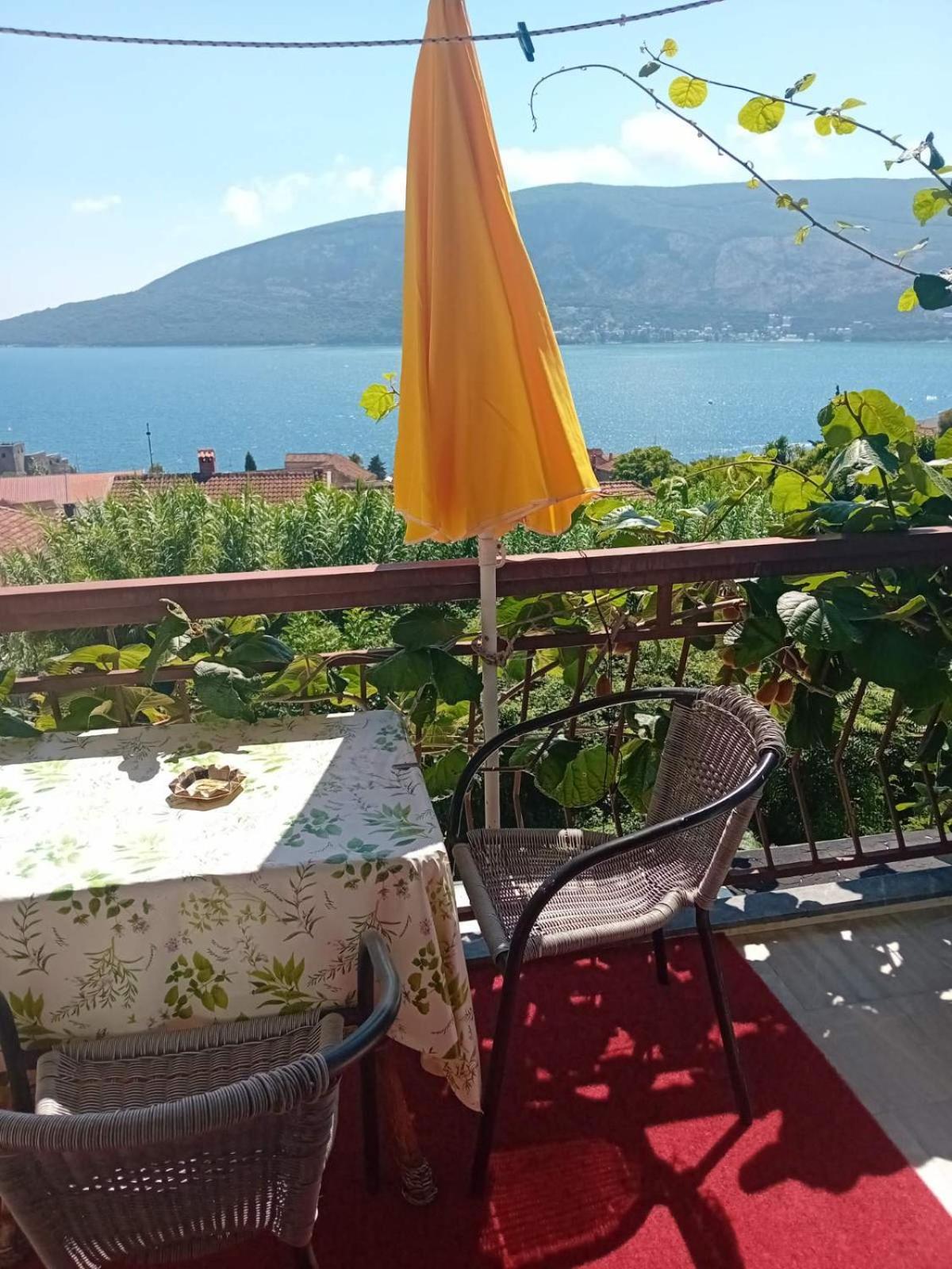 Guest House Cinderella Herceg Novi Exterior photo